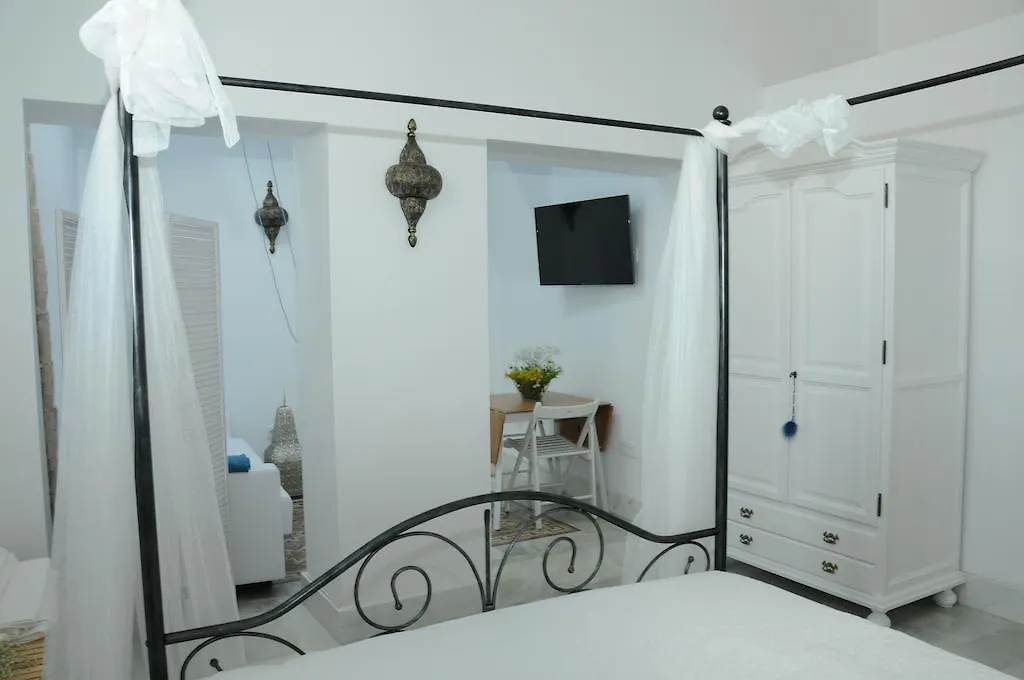 Santa Maria 12 Boutique Apartamentos Cadiz 0*,  Spain